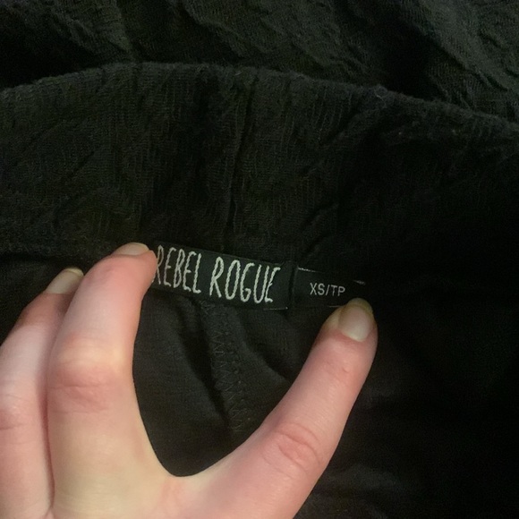 Skater Skirt - Picture 2 of 3